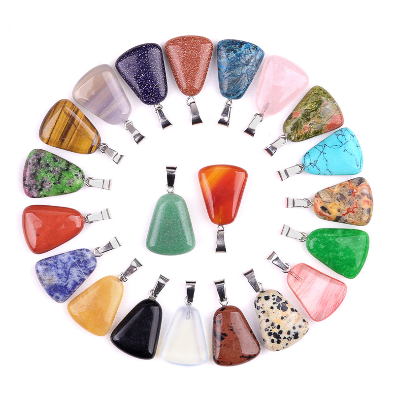 Crystal Pendant Necklace Natural Stone - 20 teile/beutel Carving Weiß Kristall Rohstein