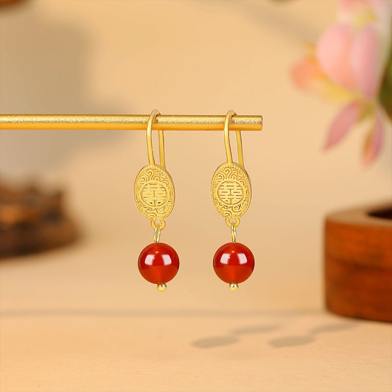 Natürliche rote Jade-Perlenohr – Earrings Bewertung und Preis