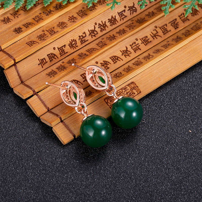Natürliche Jade Perlen Ohrring – Earrings Bewertung und Preis